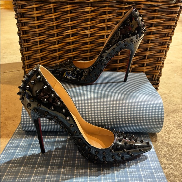Christian Louboutin Spike Patent Heels - Picture 2 of 14